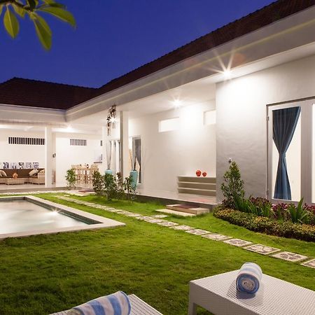 סמיניאק Villa Casablanco מראה חיצוני תמונה